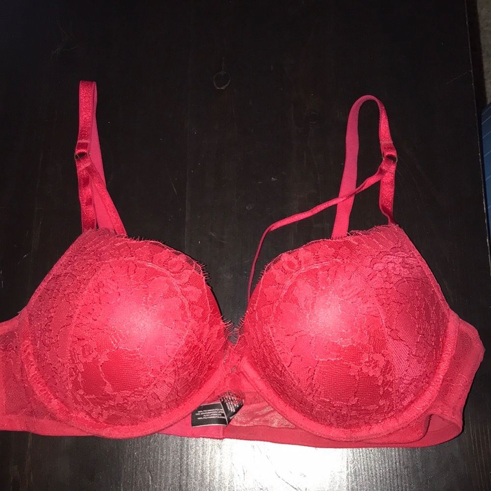 Push up bra.